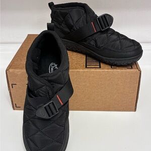 Chaco Ramble Puff Black Quilted Slip-On Shoes -SOLD-
